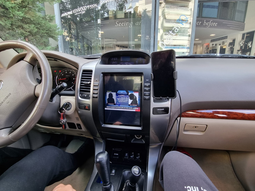 Εγκατάσταση οθόνης Tesla Style σε Toyota Land Cruiser J120