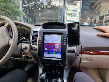 Εγκατάσταση οθόνης Tesla Style σε Toyota Land Cruiser J120