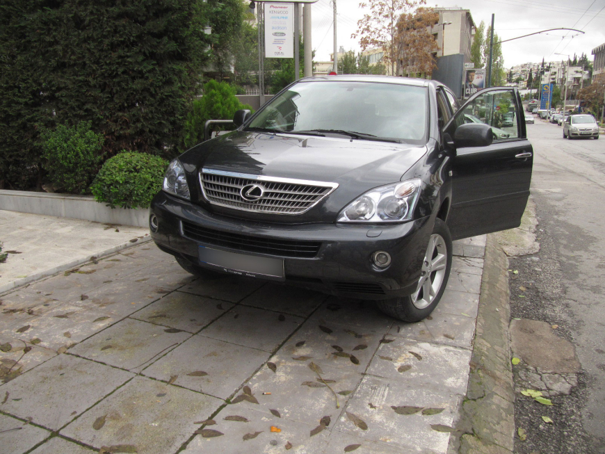 Εγκατάσταση οθόνης 2Din Pioneer σε Lexus RX 400 Hybrid