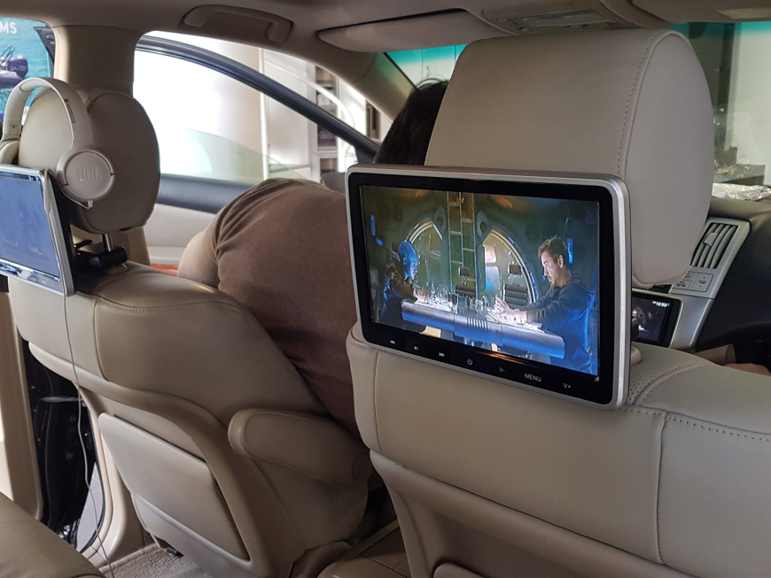 Εγκατάσταση oθόνης 2Din Kenwood και οθόνες πίσω καθισμάτων σε Lexus RX 400H