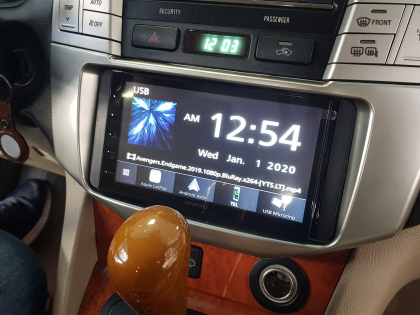 Εγκατάσταση oθόνης 2Din Kenwood και οθόνες πίσω καθισμάτων σε Lexus RX 400H