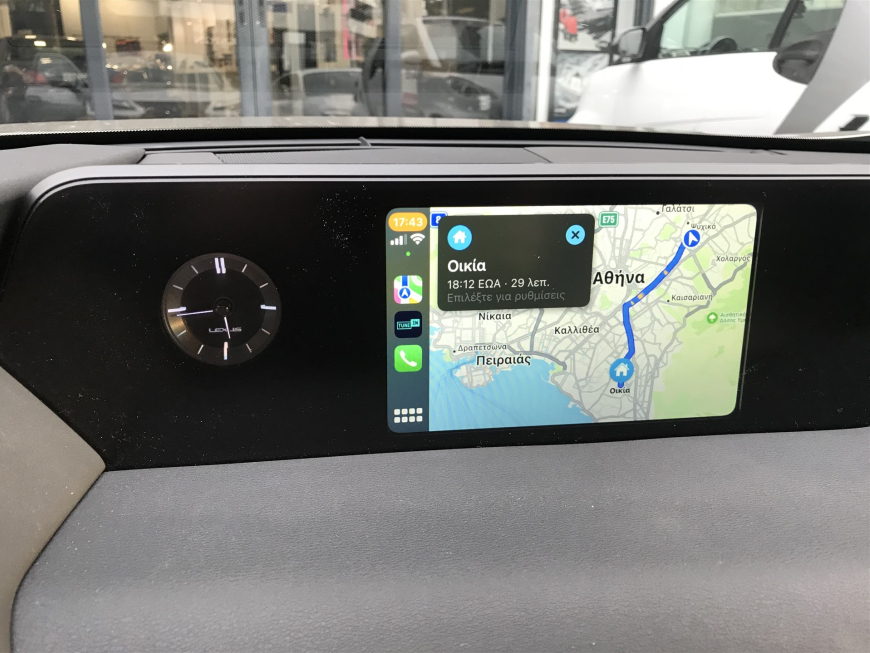 Εγκατάσταση Interface σε εργοστασιακή οθόνη του Lexus UX 250 Hybrid