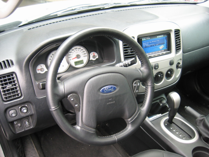 Εγκατάσταση οθόνης 2Din Alpine σε Ford Maverick