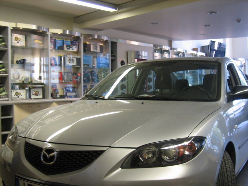 Εγκατάσταση οθόνης 2Din Kenwood σε Mazda 3