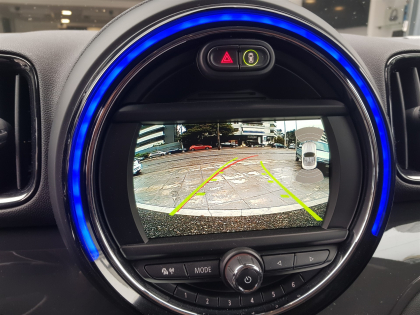 Αναβάθμιση εργοστασιακής οθόνης με Ασύρματο Wireless Apple CarPlay/Android Auto σε Mini Countryman S Model YW11 Series (F60) του 2019