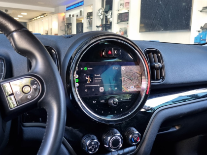Αναβάθμιση εργοστασιακής οθόνης με Ασύρματο Wireless Apple CarPlay/Android Auto σε Mini Countryman S Model YW11 Series (F60) του 2019