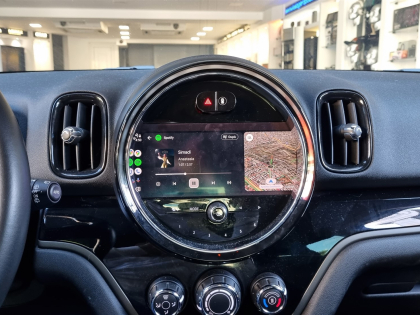 Αναβάθμιση εργοστασιακής οθόνης με Ασύρματο Wireless Apple CarPlay/Android Auto σε Mini Countryman S Model YW11 Series (F60) του 2019