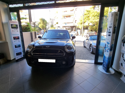 Αναβάθμιση εργοστασιακής οθόνης με Ασύρματο Wireless Apple CarPlay/Android Auto σε Mini Countryman S Model YW11 Series (F60) του 2019