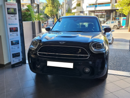 Αναβάθμιση εργοστασιακής οθόνης με Ασύρματο Wireless Apple CarPlay/Android Auto σε Mini Countryman S Model YW11 Series (F60) του 2019