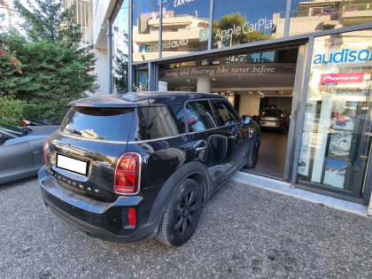 Αναβάθμιση εργοστασιακής οθόνης με Ασύρματο Wireless Apple CarPlay/Android Auto σε Mini Countryman S Model YW11 Series (F60) του 2019