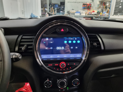 Αντικατάσταση της εργοστασιακής πηγής ήχου με Multimedia Οθόνη της Bizzar σε Mini Cooper One (F56)