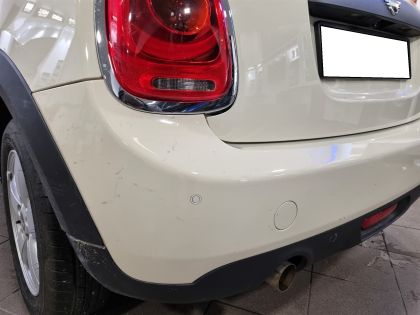 Αντικατάσταση της εργοστασιακής πηγής ήχου με Multimedia Οθόνη της Bizzar σε Mini Cooper One (F56)