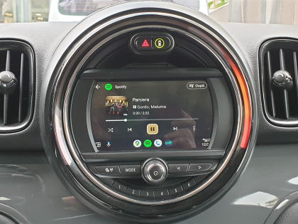 Αναβάθμιση εργοστασιακής οθόνης με Ασύρματο Wireless Apple CarPlay/Android Auto σε Mini Countryman (F60) του 2022