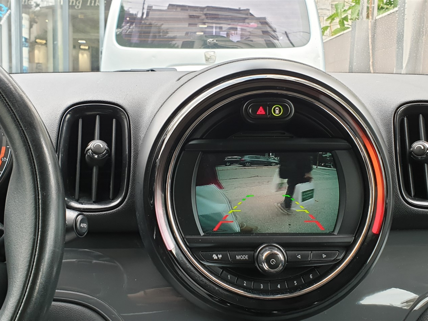 Αναβάθμιση εργοστασιακής οθόνης με Ασύρματο Wireless Apple CarPlay/Android Auto σε Mini Countryman (F60) του 2022