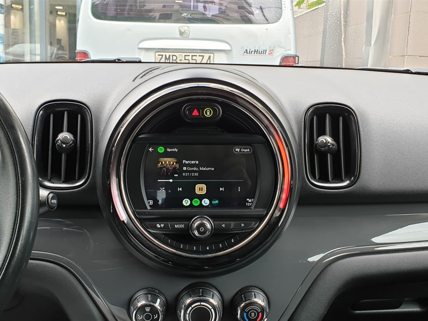 Αναβάθμιση εργοστασιακής οθόνης με Ασύρματο Wireless Apple CarPlay/Android Auto σε Mini Countryman (F60) του 2022