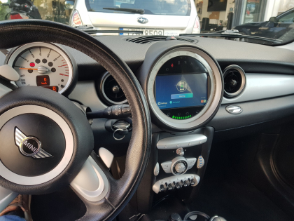 Αναβάθμιση εργοστασιακής οθόνης με Ασύρματο Wireless Apple CarPlay/Android Auto σε Mini Cooper (R56)