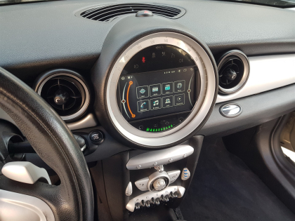 Αναβάθμιση εργοστασιακής οθόνης με Ασύρματο Wireless Apple CarPlay/Android Auto σε Mini Cooper (R56)