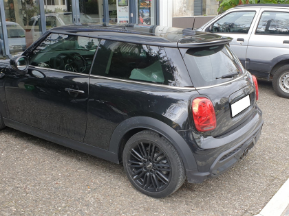 Αναβάθμιση εργοστασιακής οθόνης με Ασύρματο Wireless Apple CarPlay/Android Auto σε Mini Cooper S (F56) του 2023