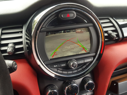 Αναβάθμιση εργοστασιακής οθόνης με Ασύρματο Wireless Apple CarPlay/Android Auto σε Mini Cooper (F56)