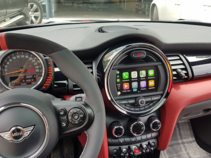 Αναβάθμιση εργοστασιακής οθόνης με Ασύρματο Wireless Apple CarPlay/Android Auto σε Mini Cooper (F56)