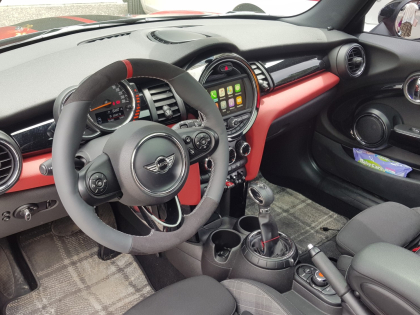 Αναβάθμιση εργοστασιακής οθόνης με Ασύρματο Wireless Apple CarPlay/Android Auto σε Mini Cooper (F56)