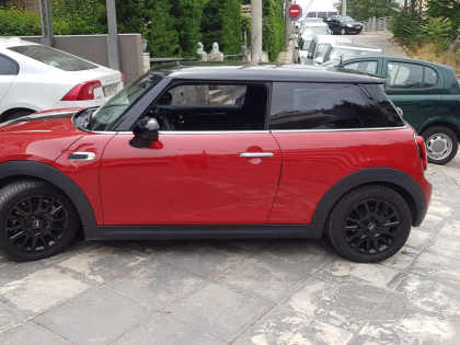 Αναβάθμιση εργοστασιακής οθόνης με Ασύρματο Wireless Apple CarPlay/Android Auto σε Mini Cooper (F56)