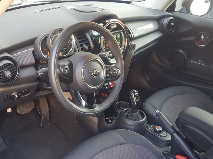 Αναβάθμιση εργοστασιακής οθόνης με Ασύρματο Wireless Apple CarPlay/Android Auto σε Mini Cooper (F56)