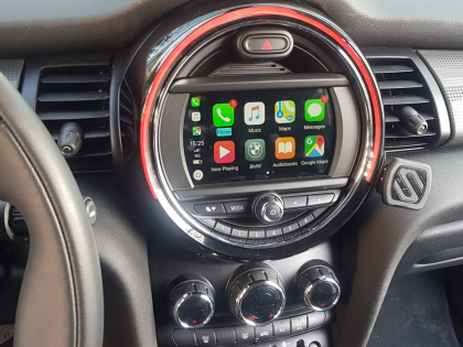 Αναβάθμιση εργοστασιακής οθόνης με Ασύρματο Wireless Apple CarPlay/Android Auto σε Mini Cooper (F56)