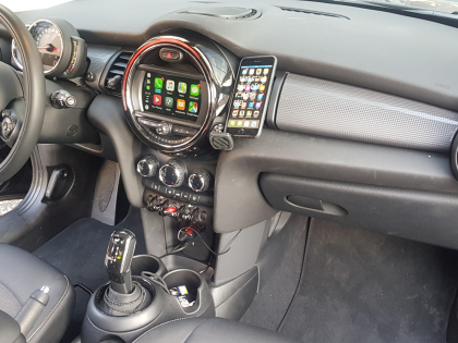 Αναβάθμιση εργοστασιακής οθόνης με Ασύρματο Wireless Apple CarPlay/Android Auto σε Mini Cooper (F56)