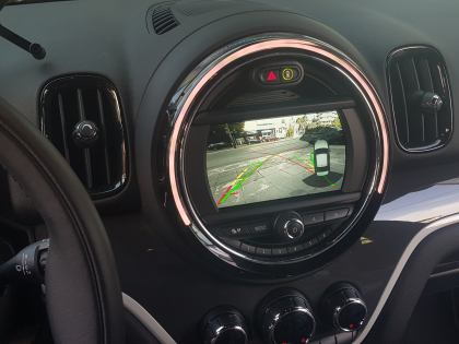 Αναβάθμιση εργοστασιακής οθόνης με Ασύρματο Wireless Apple CarPlay/Android Auto σε Mini Countryman S Model YW11 Series (F60) του 2019