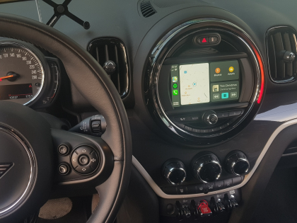 Αναβάθμιση εργοστασιακής οθόνης με Ασύρματο Wireless Apple CarPlay/Android Auto σε Mini Countryman S Model YW11 Series (F60) του 2019