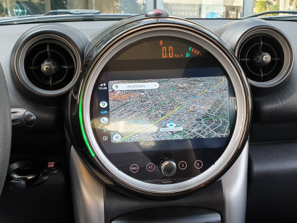 Αντικατάσταση της εργοστασιακής πηγής ηχου με Multimedia Οθόνη της Bizzar σε Mini Countryman (F60)