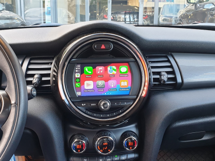 Αναβάθμιση εργοστασιακής οθόνης με Ασύρματο Wireless Apple CarPlay/Android Auto σε Mini Cooper (F56) του 2020 