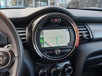 Αναβάθμιση εργοστασιακής οθόνης με Ασύρματο Wireless Apple CarPlay/Android Auto σε Mini Cooper (F56) του 2020 