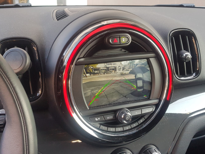 Αναβάθμιση εργοστασιακής οθόνης με Ασύρματο Wireless Apple CarPlay/Android Auto σε Mini Countryman (F60)