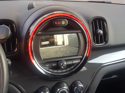 Αναβάθμιση εργοστασιακής οθόνης με Ασύρματο Wireless Apple CarPlay/Android Auto σε Mini Countryman (F60)