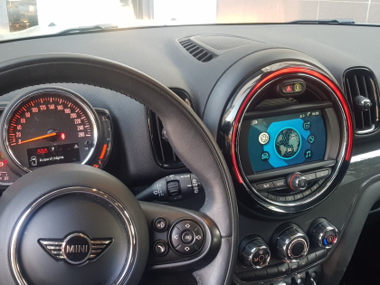 Αναβάθμιση εργοστασιακής οθόνης με Ασύρματο Wireless Apple CarPlay/Android Auto σε Mini Countryman (F60)