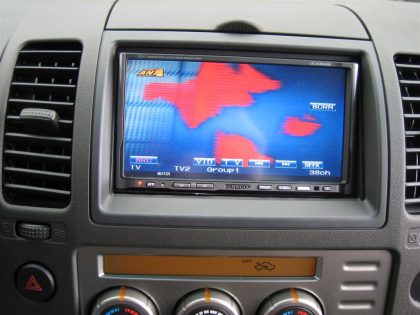 Εγκατάσταση οθόνης 2Din Kenwood σε Nissan Navara