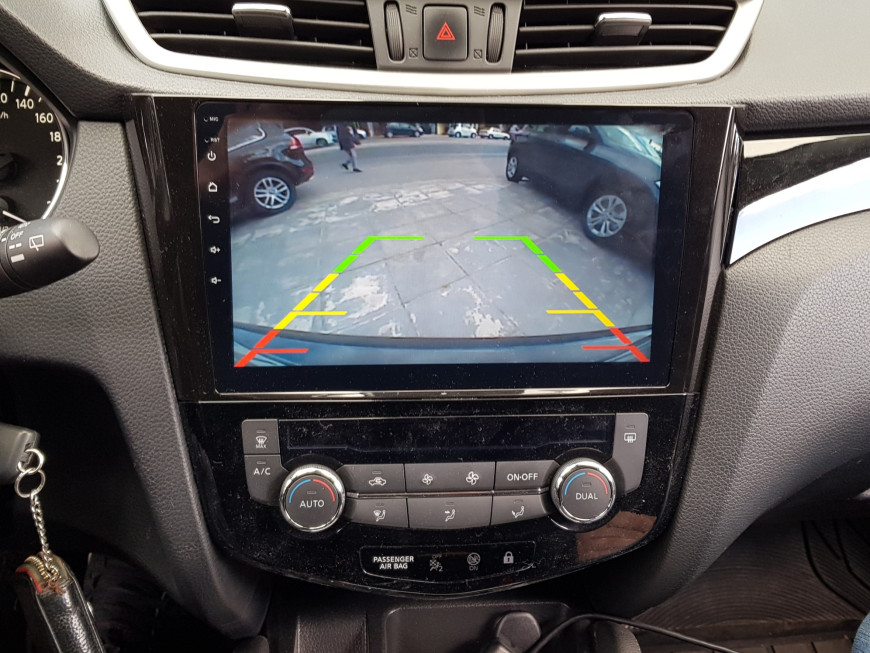 Εγκατάσταση οθόνης της Digital IQ με Wireless Apple Car Play/Android Auto σε Nissan Qashqai