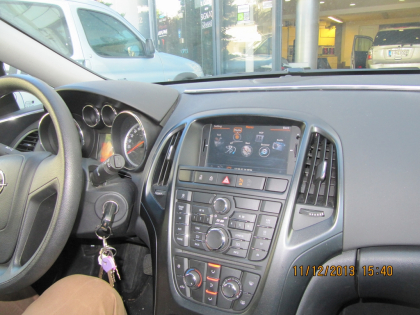 Εγκατάσταση οθόνης LM σε Opel Astra