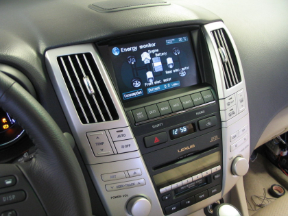 Εγκατάσταση οθονών Eton και Play Station 2 Slim σε  Lexus RX 400 Hybrid