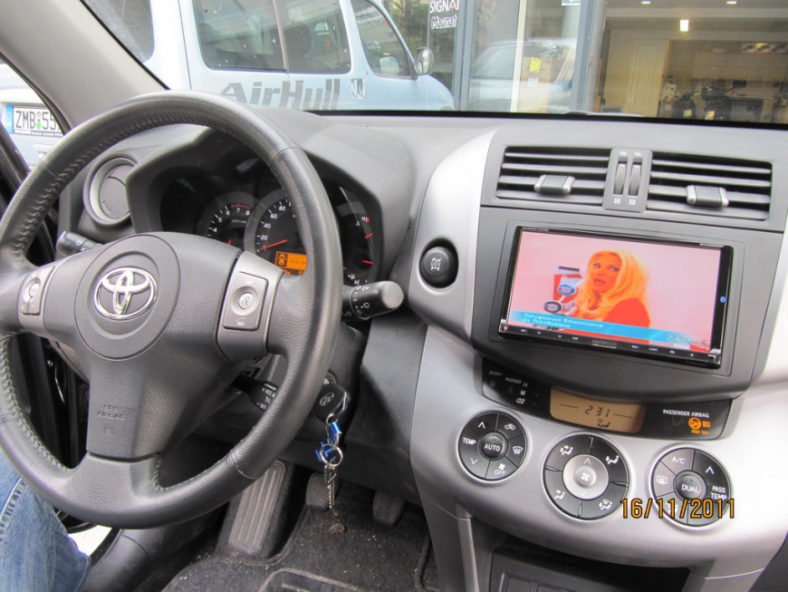 Εγκατάσταση 2Din  οθόνης Kenwood σε Toyota RAV 4