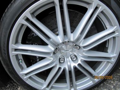 Εγκατάσταση Laser Jammer Blinder σε Aston Martin Vantage DB9 (MX45)