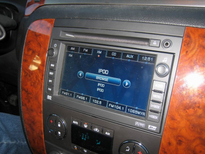 Εγκατάσταση Interface για Ipod σε  Chevrolet Suburban