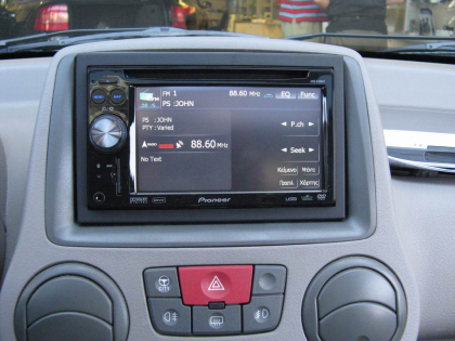 Εγκατάσταση οθόνης 2Din Pioneer σε Fiat Panda