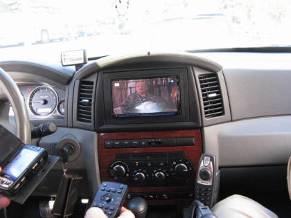 Εγκατάσταση οθόνης 2Din Kenwood σε Jeep Grand Cherokee