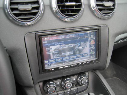 Εγκατάσταση οθόνης 2Din Kenwood σε Audi TT