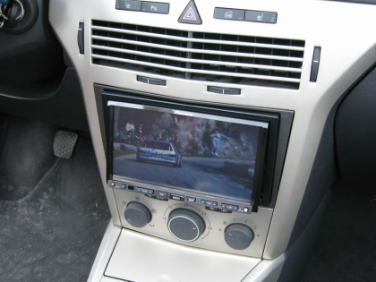 Εγκατάσταση οθόνης 2Din Pioneer σε Opel Astra Cabrio