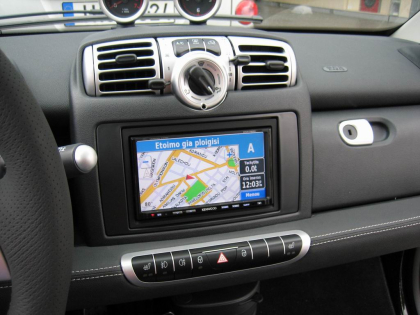 Εγκατάσταση οθόνης 2Din Kenwood σε Smart Brabus