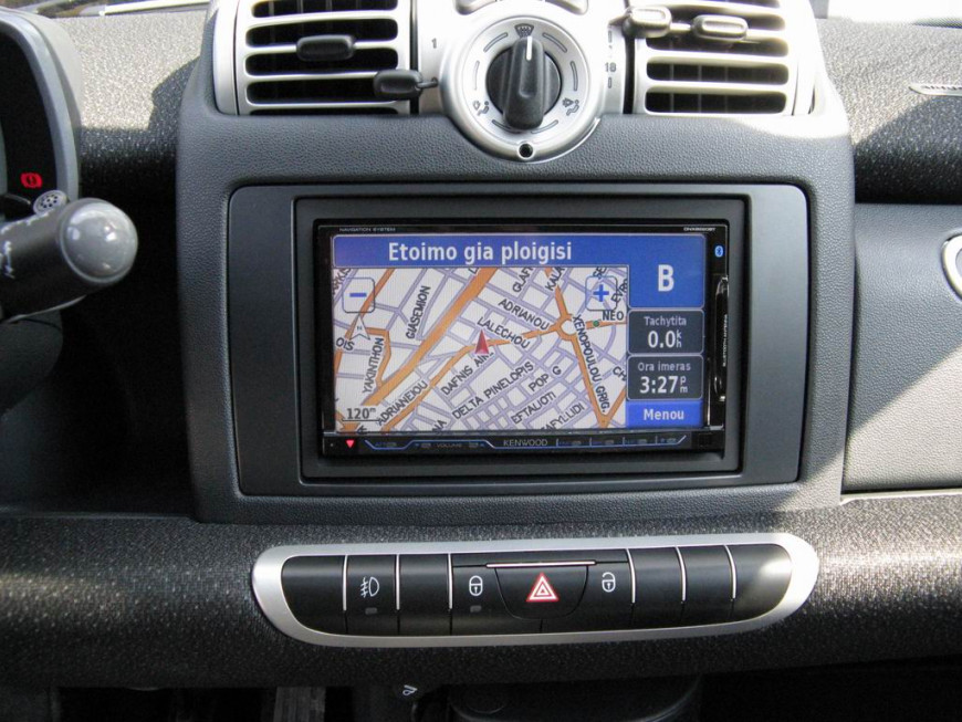Εγκατάσταση οθόνης 2Din Kenwood σε Smart ForTwo